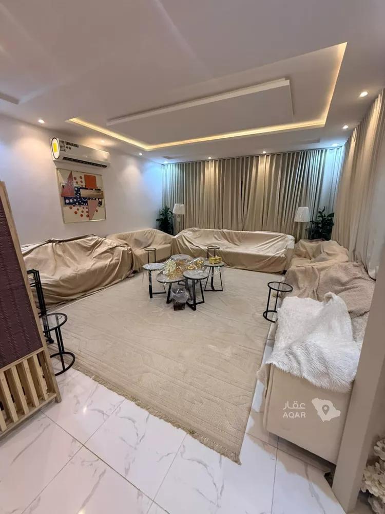 فيلا للإيجار في شارع خالد بن زهير الهذلي, حي بدر, مدينة الرياض, منطقة الرياض