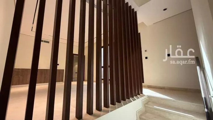 فيلا للإيجار في شارع طريق الأمير فيصل بن بندر بن عبد العزيز, حي مطار الملك خالد الدولي, مدينة الرياض, منطقة الرياض صورة 3