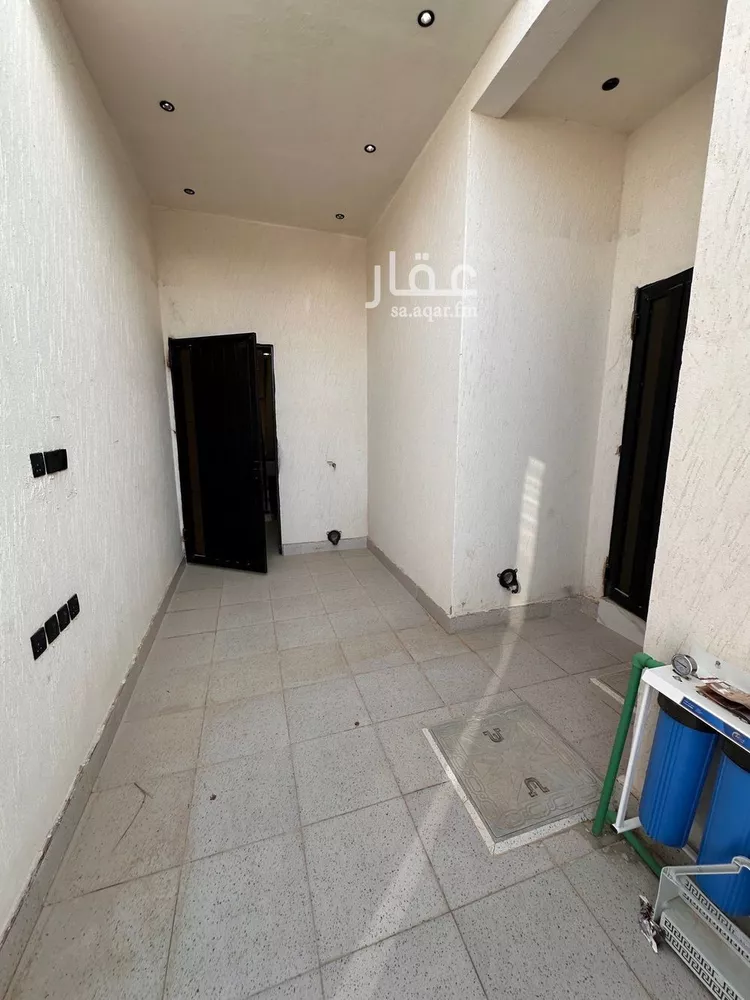 Floor for Rent in Riyadh Ash Sharq 26