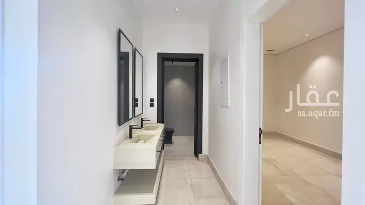 Floor for Sale in Riyadh Ash Sharq 6