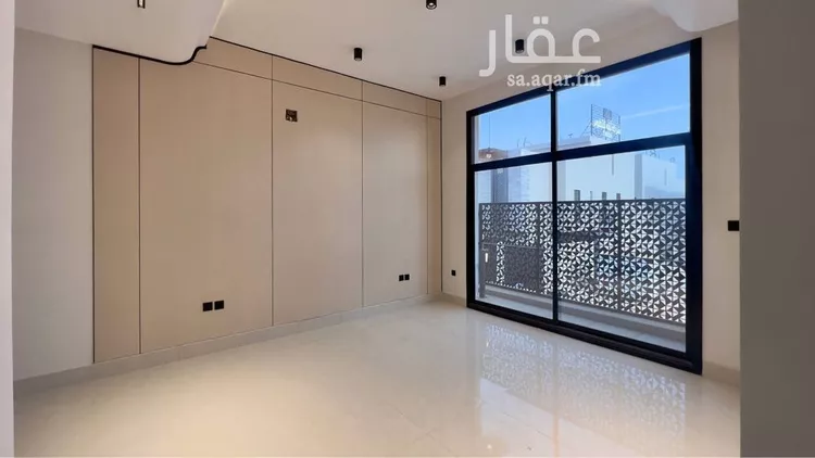 فيلا للبيع في شارع أبي الحسن علي الجرجاني, حي الرمال, مدينة الرياض, منطقة الرياض 12