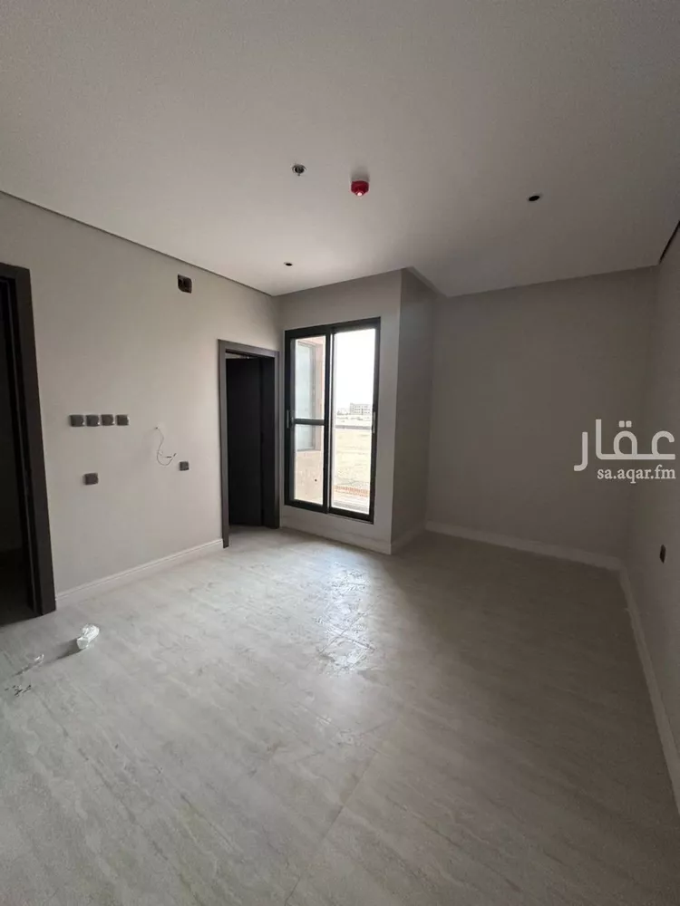 شقة للإيجار في شارع سيف بن عزاز, حي المعيزيلة, مدينة الرياض, منطقة الرياض صورة 5