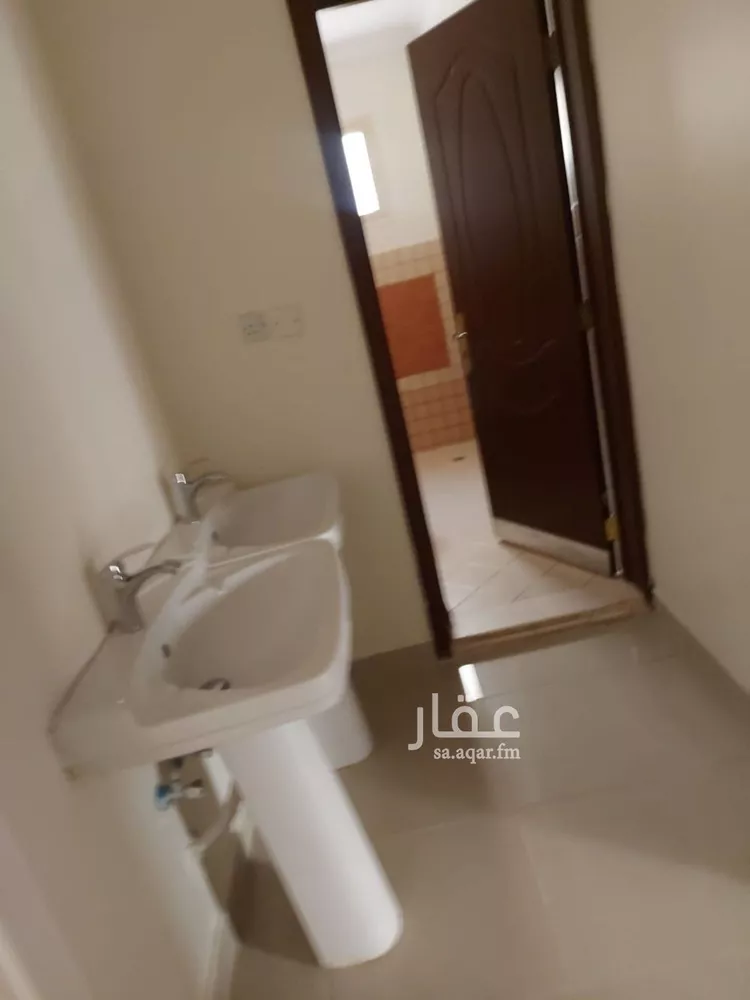 Floor for Rent in Riyadh Al Wadi صورة 2