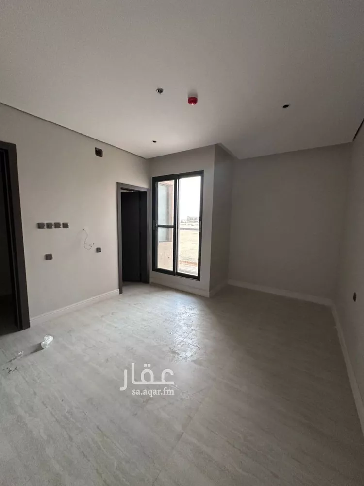 شقة للإيجار في شارع سيف بن عزاز, حي المعيزيلة, مدينة الرياض, منطقة الرياض صورة 4