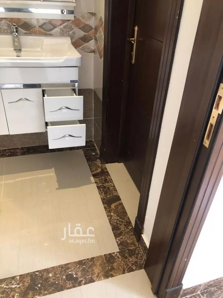 شقة للبيع في شارع أم عمارة, حي بدر, مدينة الرياض, منطقة الرياض 11
