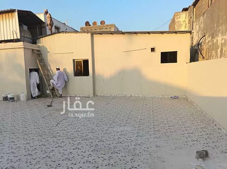 دور للبيع في شارع بدر, حي الثقبة, مدينة الخبر, المنطقة الشرقية 6