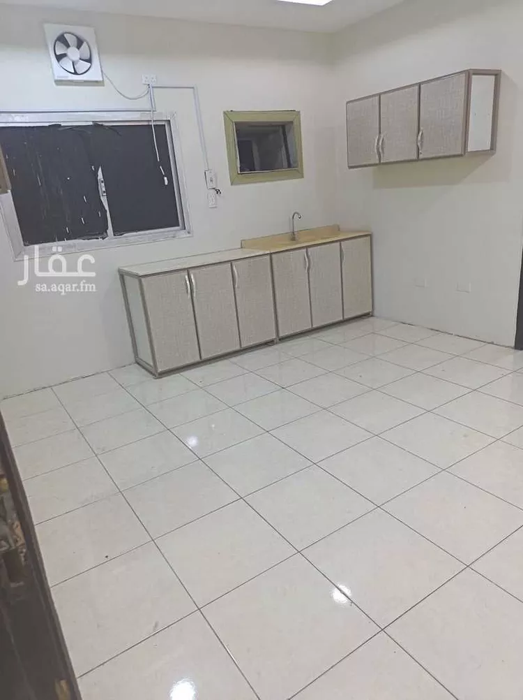 شقة للإيجار في شارع ابو حدريه, حي الخبر الجنوبية, مدينة الخبر, المنطقة الشرقية 6
