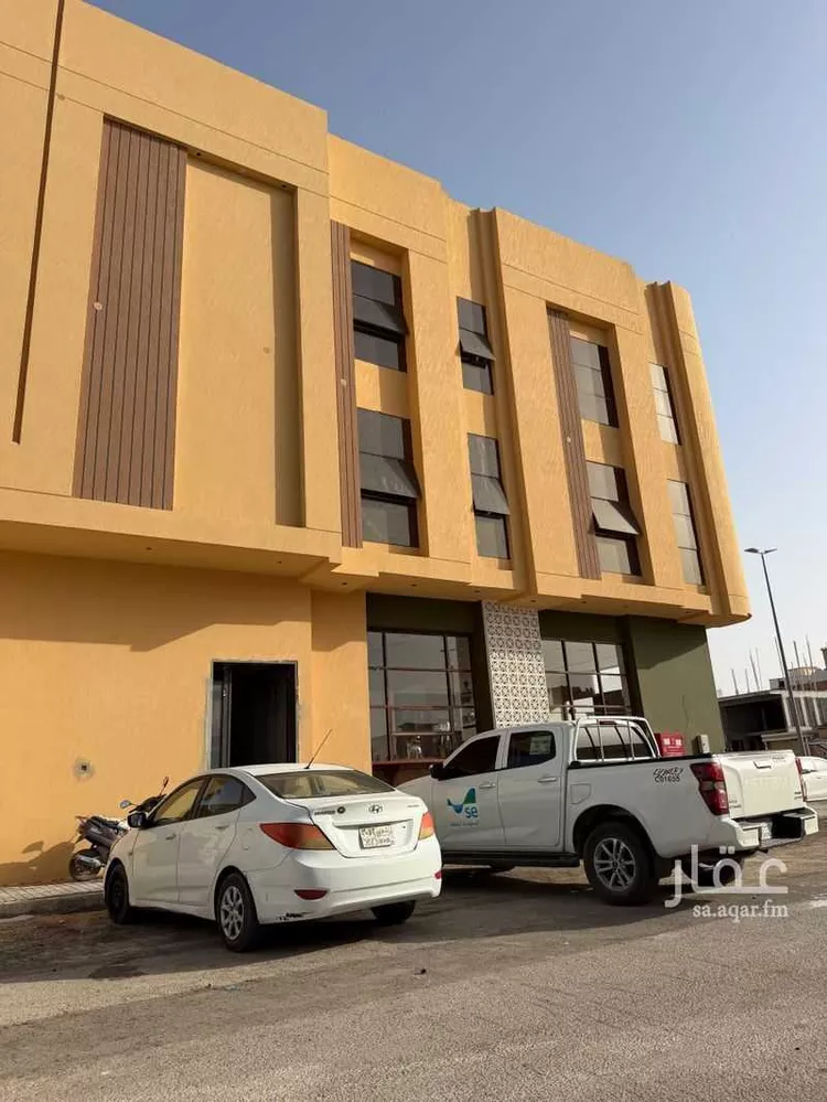 عمارة للإيجار في شارع الامير نايف ابن عبدالعزيز, حي الناصفة, مدينة الخرج, منطقة الرياض