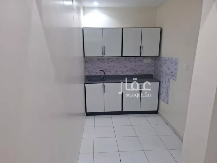 شقة للإيجار في شارع الامير ناصر بن عبدالعزيز, حي الروضة, مدينة الرياض, منطقة الرياض صورة 2