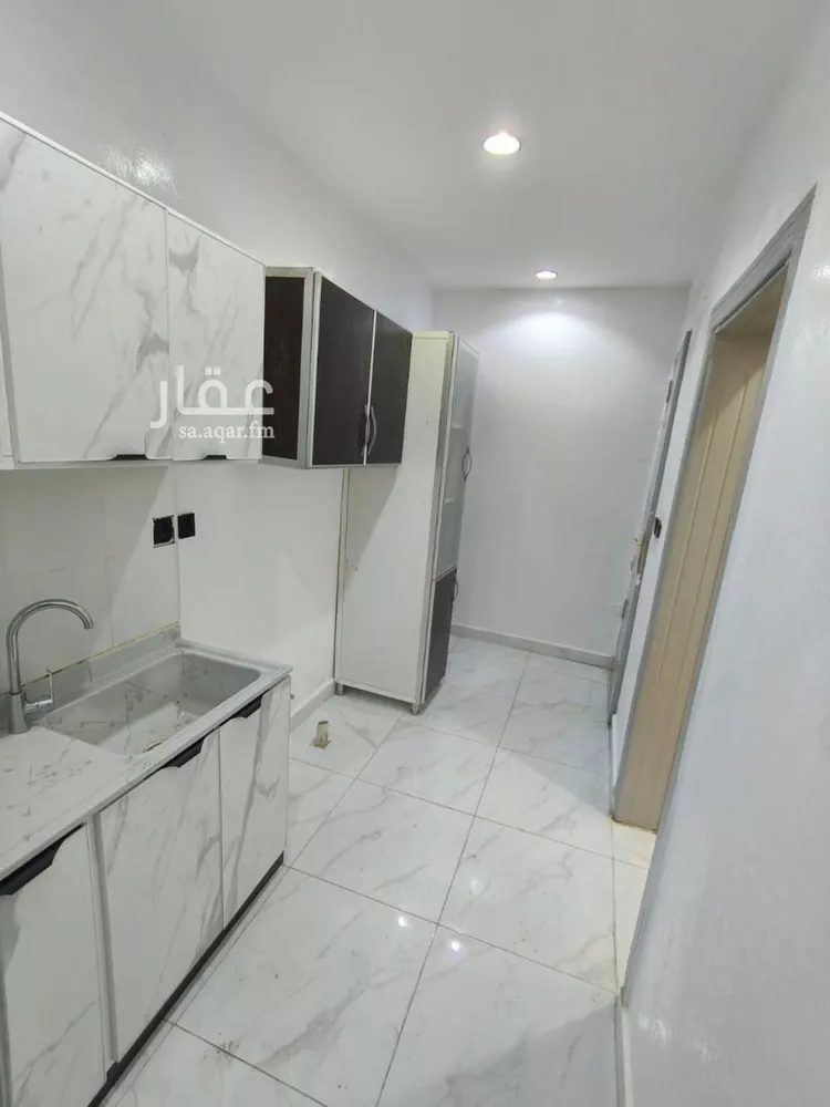 شقة للإيجار في شارع عقدة, حي السليمانية, مدينة الرياض, منطقة الرياض صورة 3