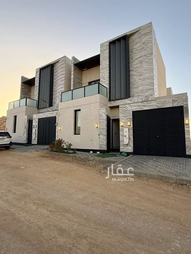 Villa for Sale in Riyadh Al Mahdiyah صورة 3
