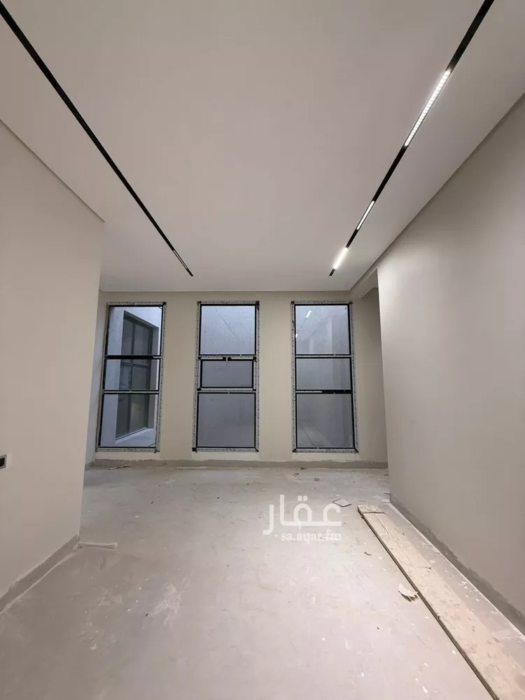 فيلا للبيع في شارع محمد بن أبي بكر القيم, حي المهدية, مدينة الرياض, منطقة الرياض صورة 4