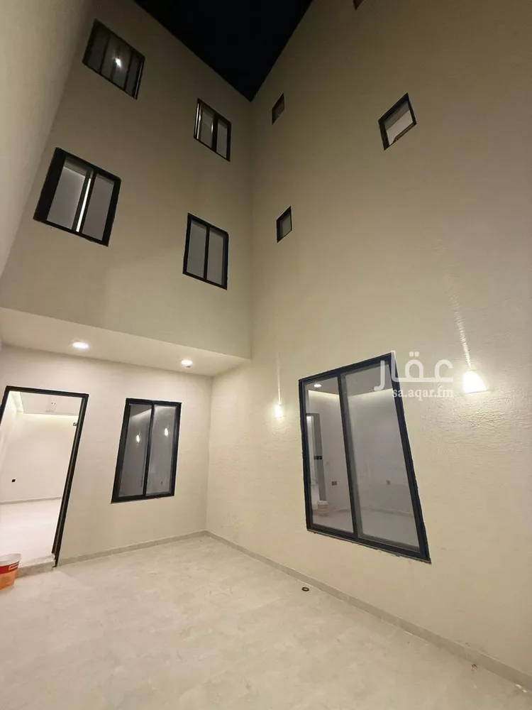 فيلا للبيع في شارع إبراهيم بن علي بن علوي, حي المهدية, مدينة الرياض, منطقة الرياض صورة 4