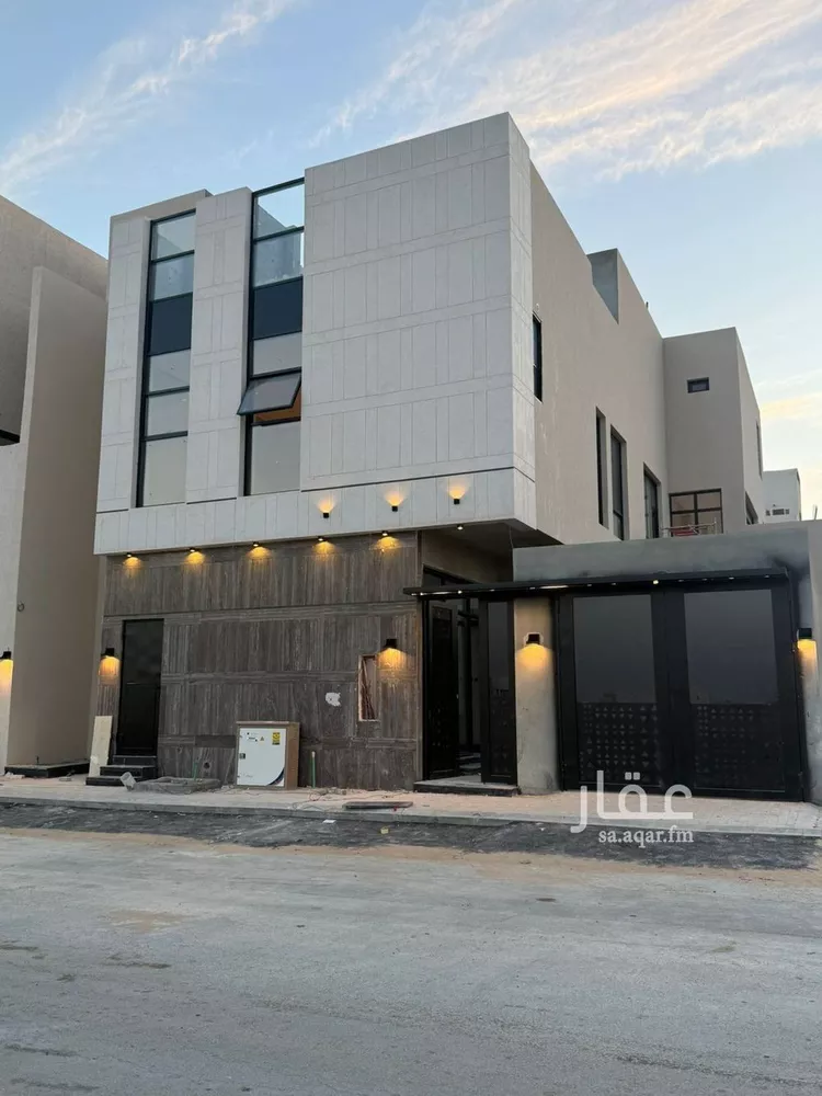 Villa for Sale in Riyadh Al Mahdiyah صورة 2