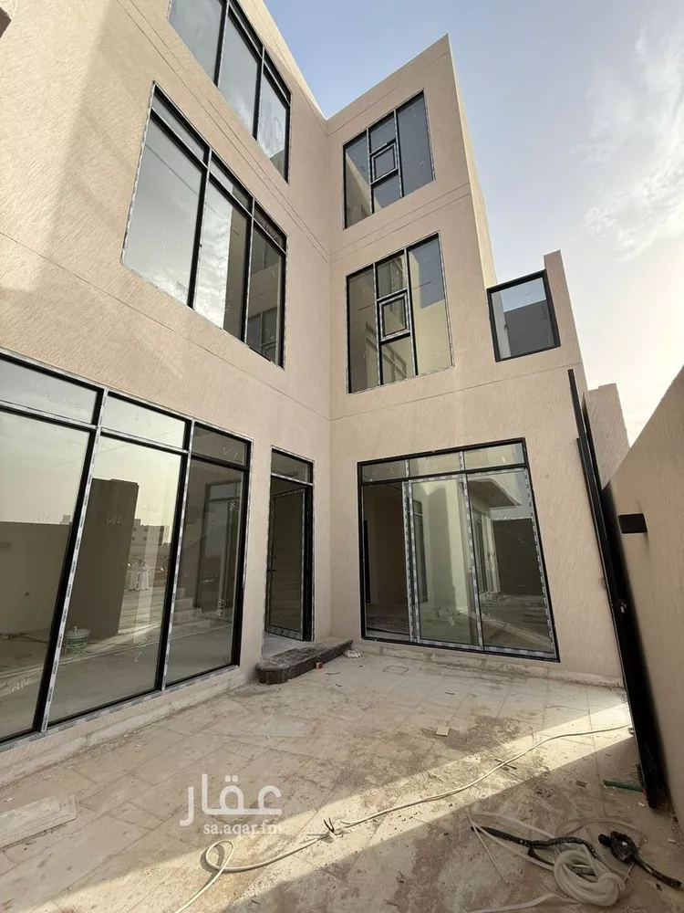 Villa for Sale in Riyadh Al Mahdiyah صورة 2