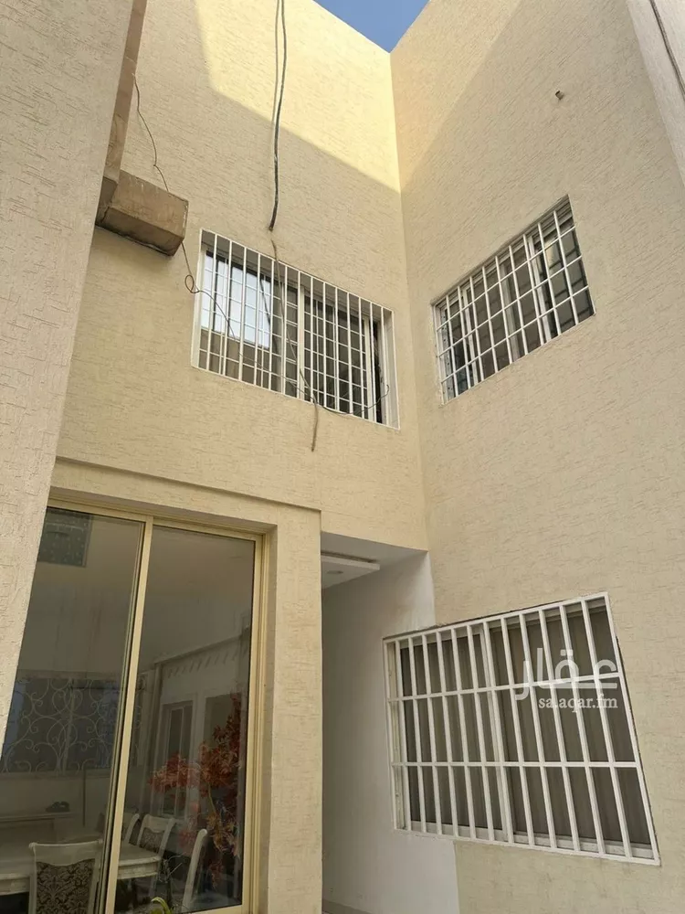 فيلا للبيع في شارع أراك, حي سلطانة, مدينة الرياض, منطقة الرياض 6