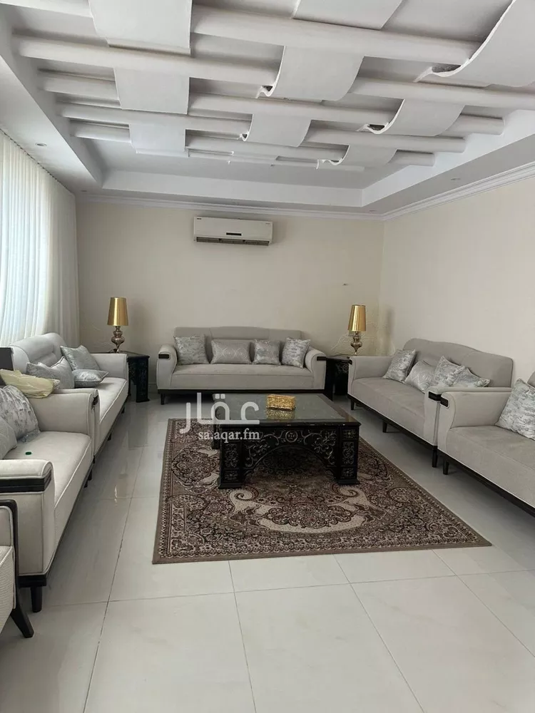 فيلا للبيع في شارع أراك, حي سلطانة, مدينة الرياض, منطقة الرياض صورة 2