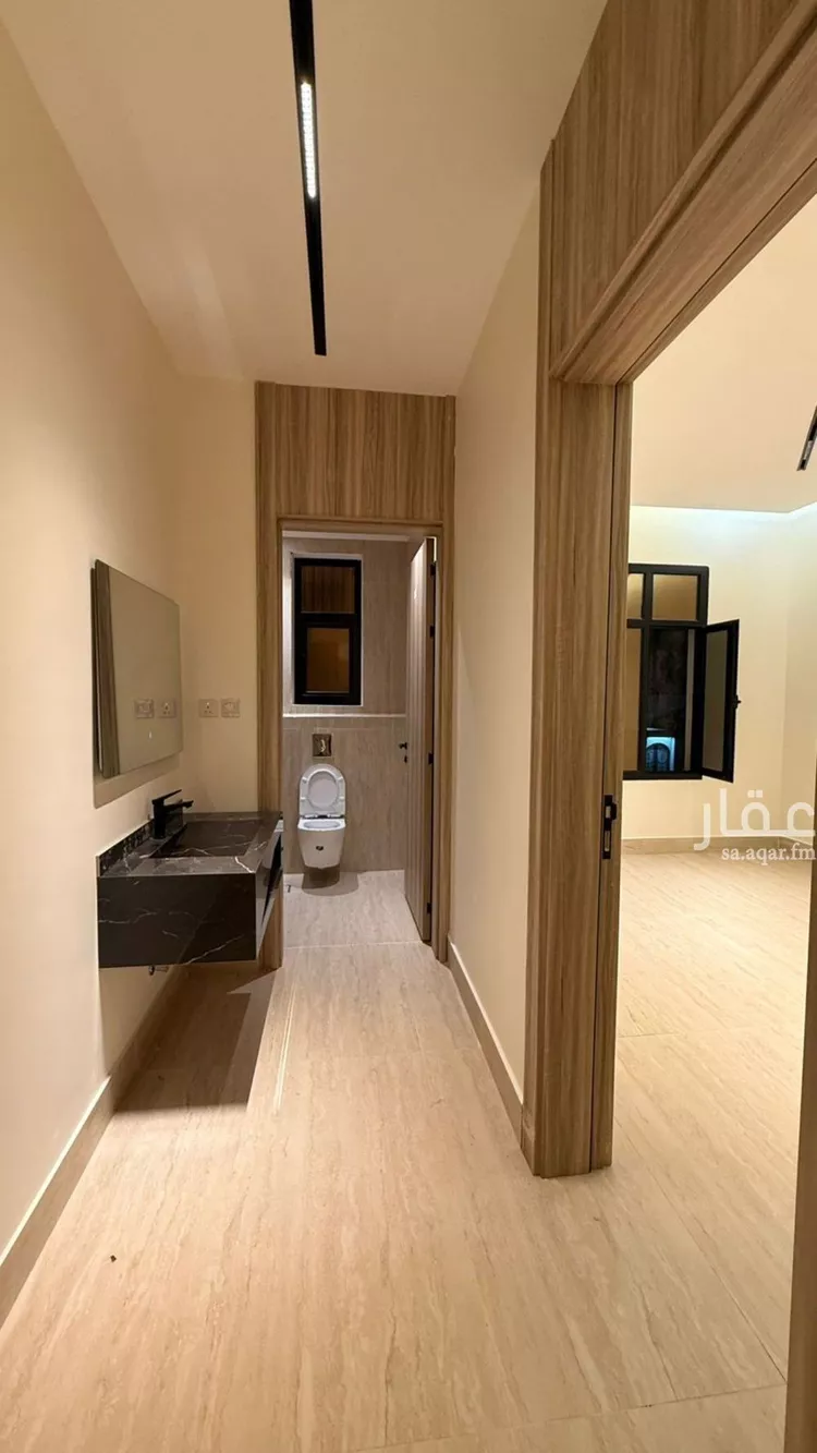 دور للبيع في شارع ابن السقاء, حي شبرا, مدينة الرياض, منطقة الرياض صورة 5