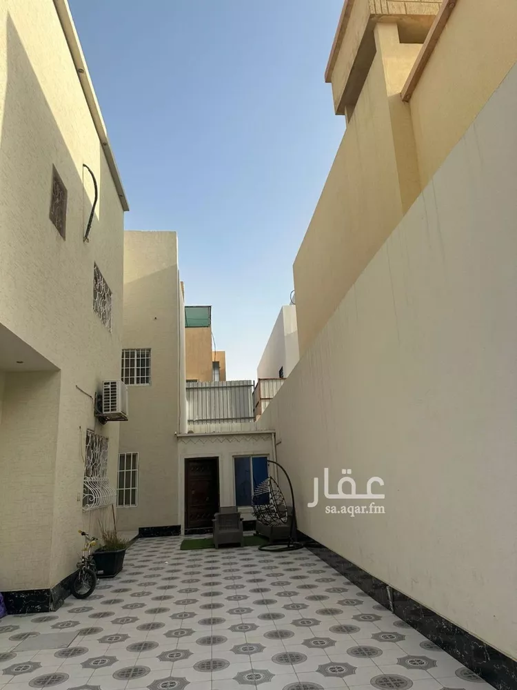 فيلا للبيع في شارع أراك, حي سلطانة, مدينة الرياض, منطقة الرياض 9