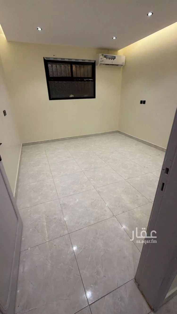 شقة للإيجار في شارع ابن الغبيري, حي العزيزية, مدينة الرياض, منطقة الرياض