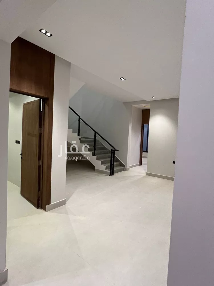 Villa for Sale in Riyadh Tuwaiq 6