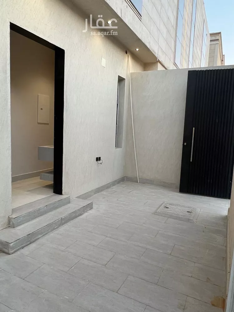 دور للبيع في شارع نجم الدين الايوبي, حي طويق, مدينة الرياض, منطقة الرياض صورة 2