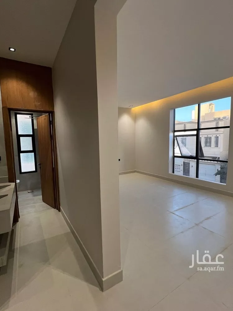 دور للبيع في شارع فهد بن معمر, حي طويق, مدينة الرياض, منطقة الرياض صورة 4