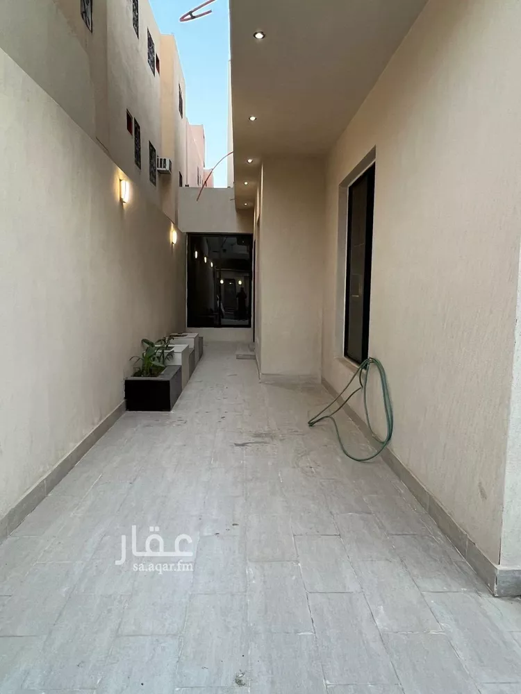 دور للبيع في شارع نجم الدين الايوبي, حي طويق, مدينة الرياض, منطقة الرياض صورة 5
