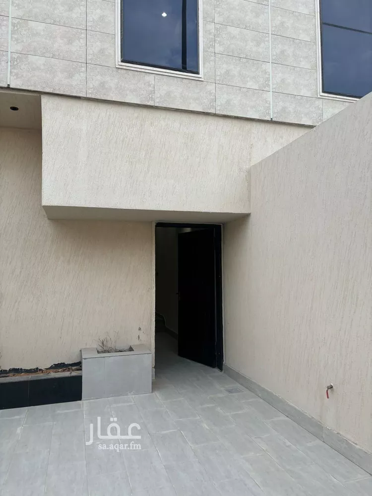 Villa for Sale in Riyadh Tuwaiq 10