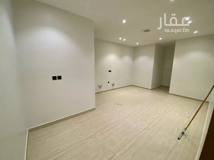 دور للبيع في شارع محمد الصديقي, حي العوالي, مدينة الرياض, منطقة الرياض صورة 4