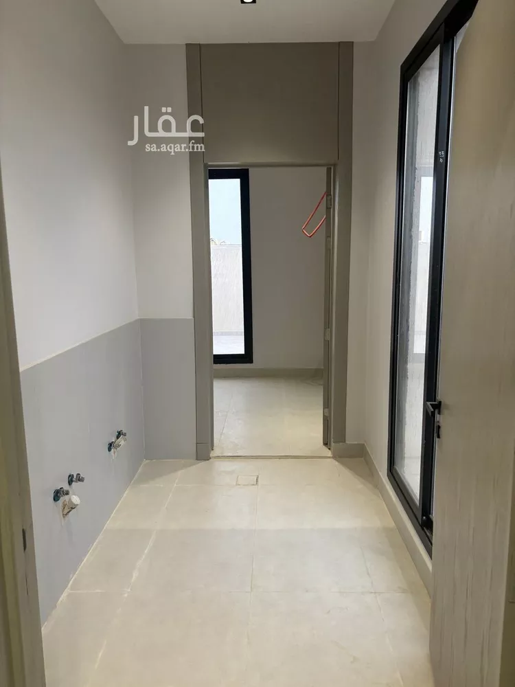 فيلا للبيع في شارع دحية بن خليفة الكلبي, حي طويق, مدينة الرياض, منطقة الرياض