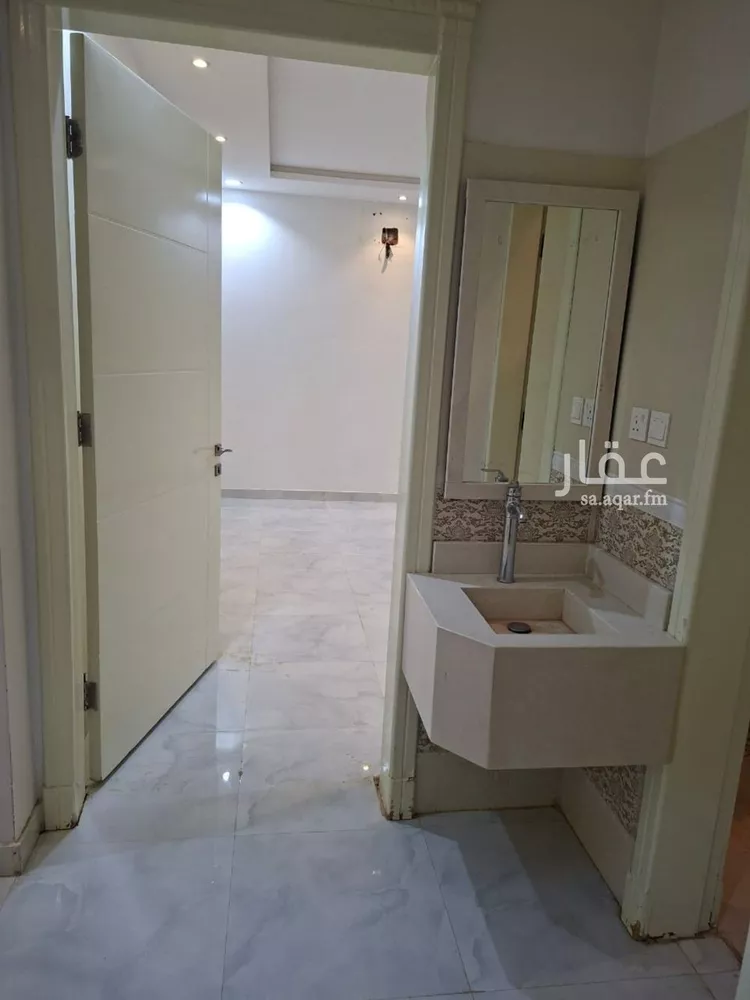شقة للإيجار في شارع عبدالملك جمال الدين, حي المهدية, مدينة الرياض, منطقة الرياض