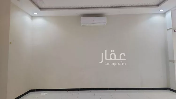 فيلا للإيجار في شارع محمد ماجد كردي, حي بدر, مدينة الرياض, منطقة الرياض