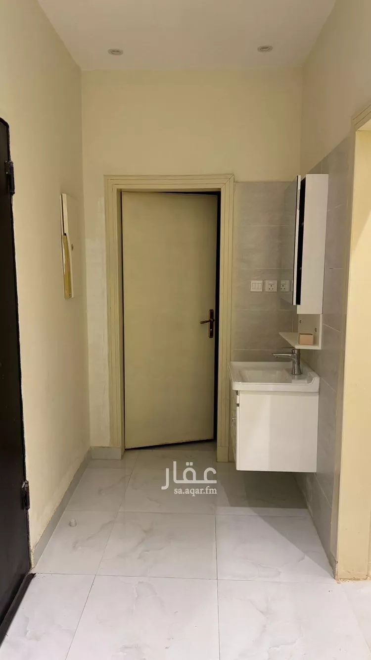 شقة للإيجار في شارع أبي عبدالله الجمحي, حي العارض, مدينة الرياض, منطقة الرياض صورة 2
