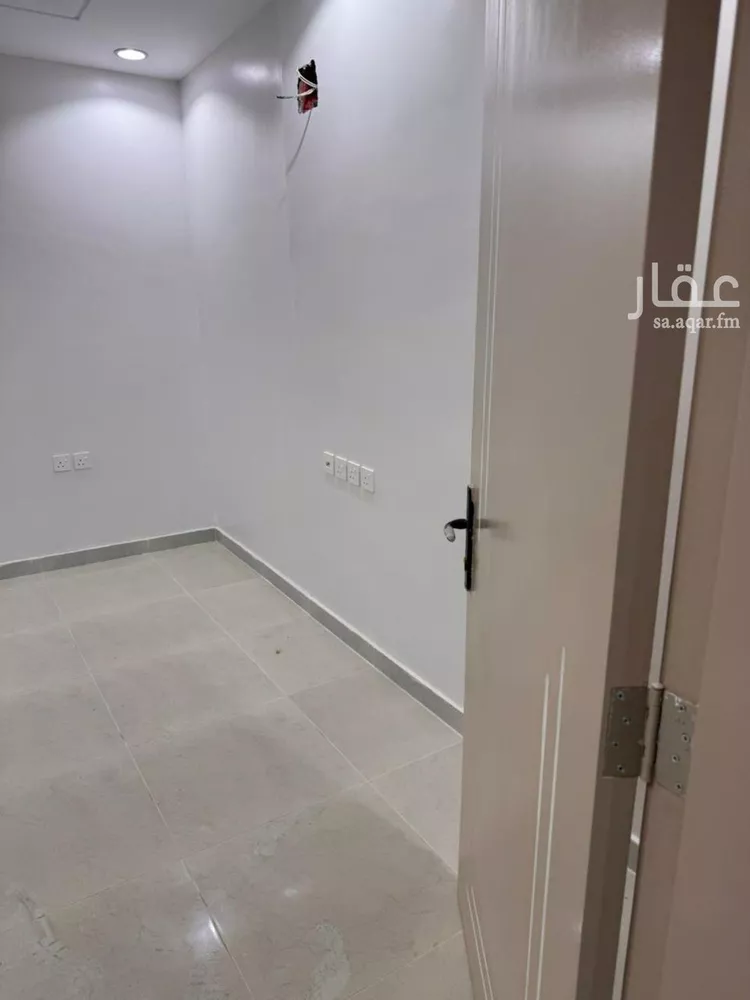 شقة للإيجار في شارع عرفات, حي بدر, مدينة الرياض, منطقة الرياض صورة 4