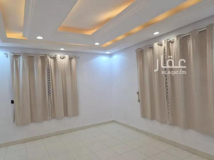 شقة للإيجار في شارع عبدالله بن الزبير, حي العريجاء الغربي, مدينة الرياض, منطقة الرياض