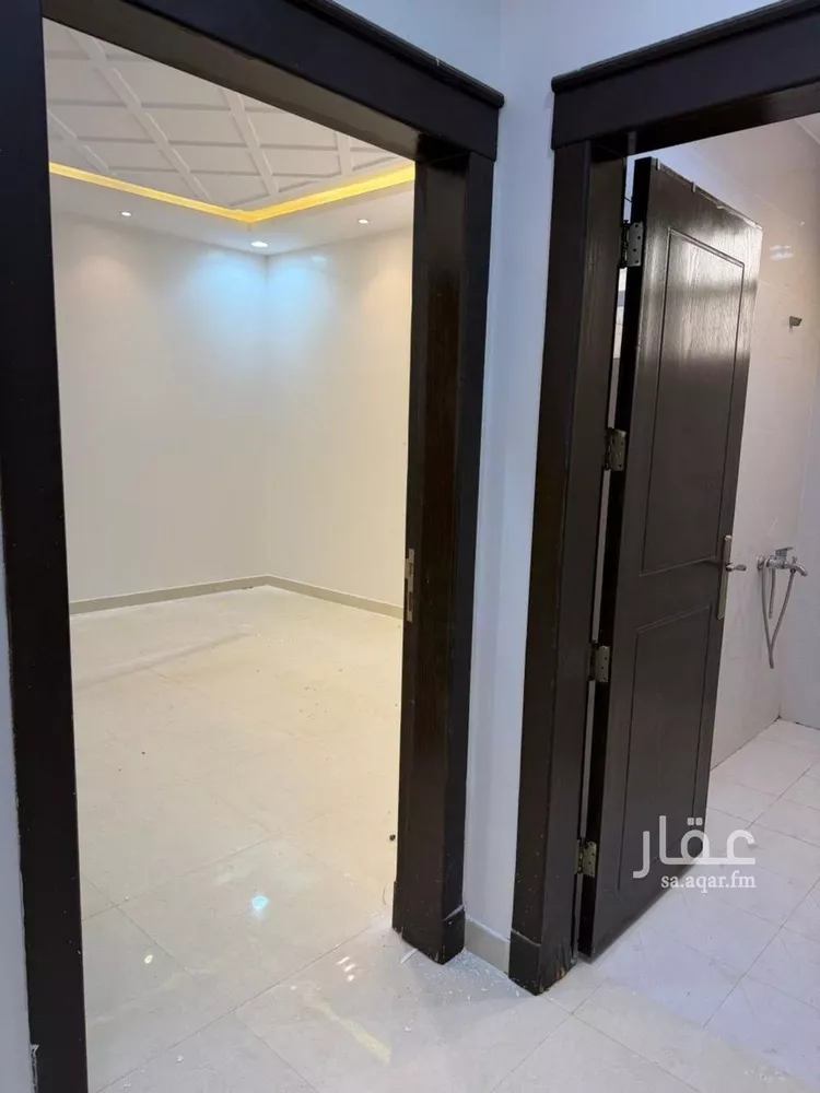 شقة للإيجار في شارع أبي عبيدة النابلسي, حي عكاظ, مدينة الرياض, منطقة الرياض