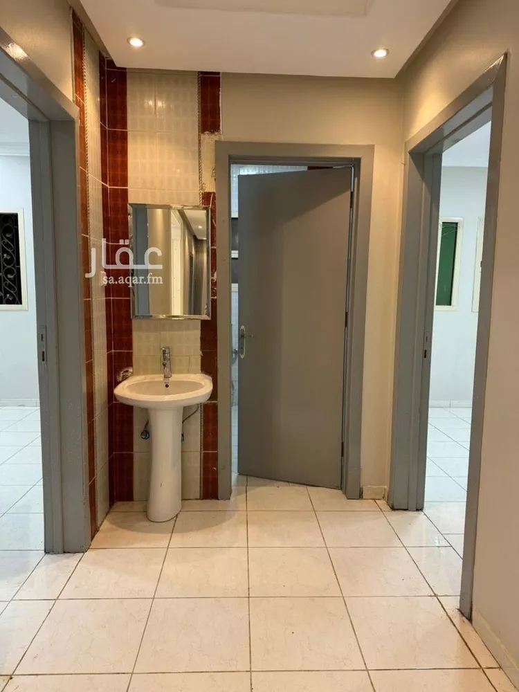 شقة للإيجار في شارع عبدالله فدا, حي الرمال, مدينة الرياض, منطقة الرياض