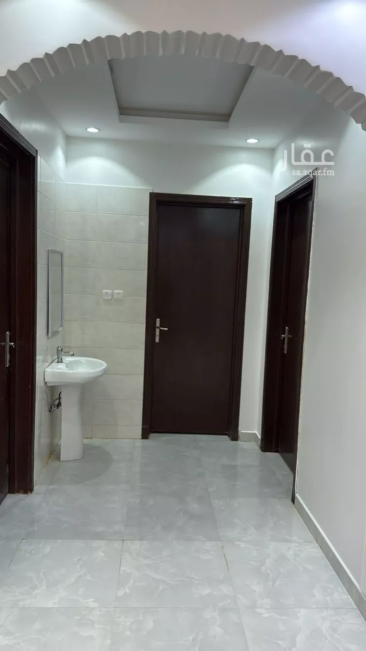 شقة للإيجار في شارع ابن الزبير الغرناطي, حي السعادة, مدينة الرياض, منطقة الرياض صورة 3