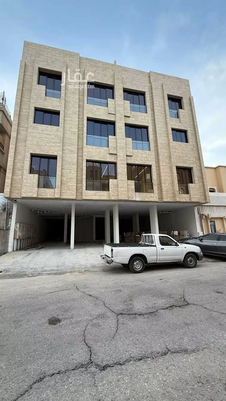 عمارة للبيع في شارع الاخاء, حي العقربية, مدينة الخبر, المنطقة الشرقية صورة 3
