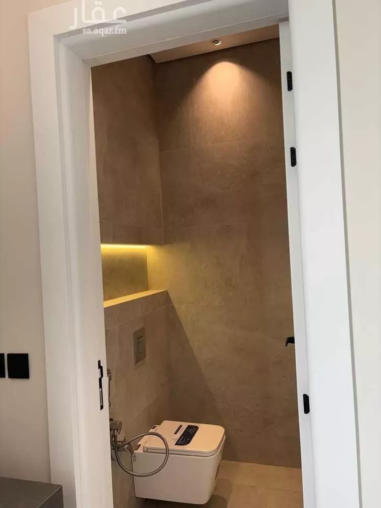 دور للبيع في شارع بني قيس, حي المروج, مدينة الرياض, منطقة الرياض صورة 2