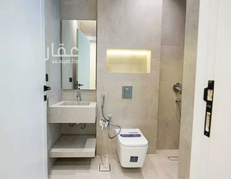 دور للبيع في شارع بني قيس, حي المروج, مدينة الرياض, منطقة الرياض صورة 4