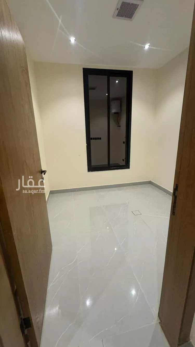 شقة للإيجار في شارع عبدالله النحوي, حي الرمال, مدينة الرياض, منطقة الرياض 8