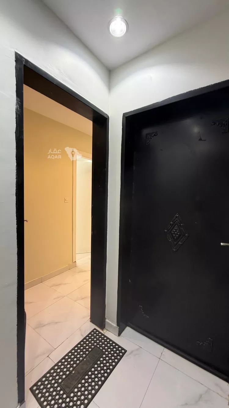شقة للإيجار في شارع أبي الطيب, حي الرمال, مدينة الرياض, منطقة الرياض 4