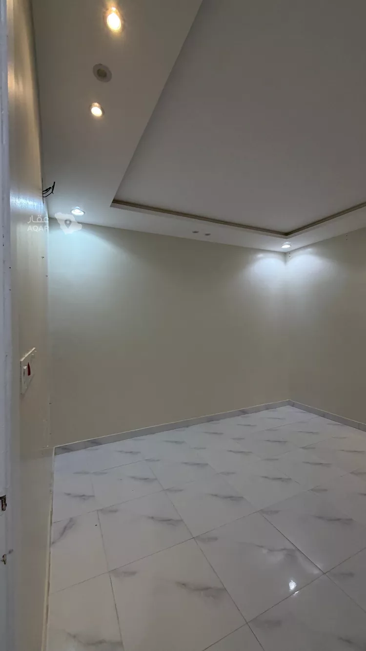 شقة للإيجار في شارع أبي الطيب, حي الرمال, مدينة الرياض, منطقة الرياض 16