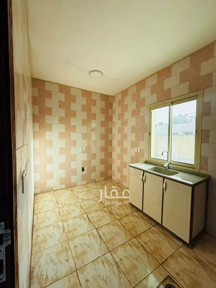 شقة للإيجار في شارع الخوارزمي, حي أحد, مدينة الدمام, المنطقة الشرقية صورة 5