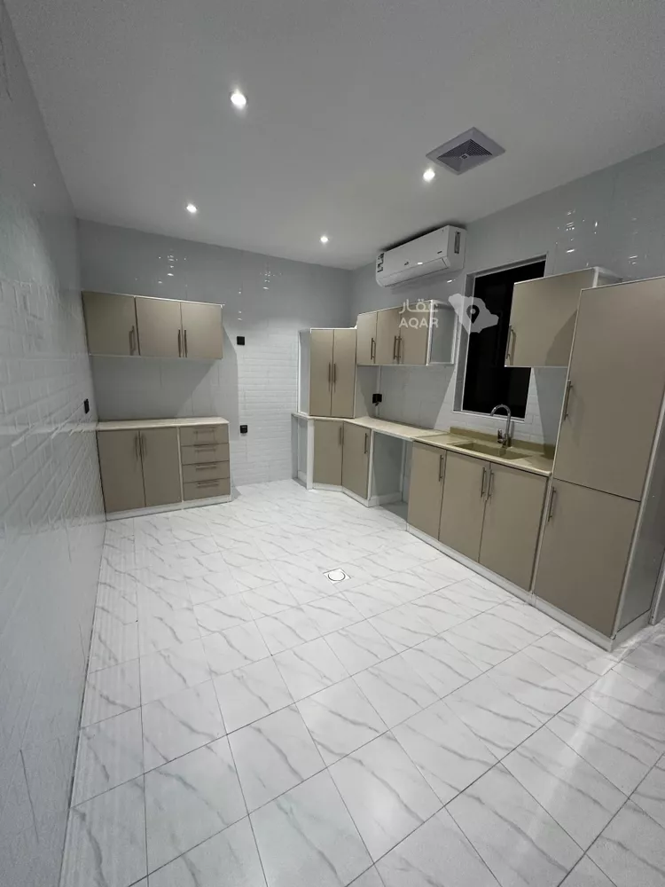 Apartment for Rent in Dammam An Nada 10