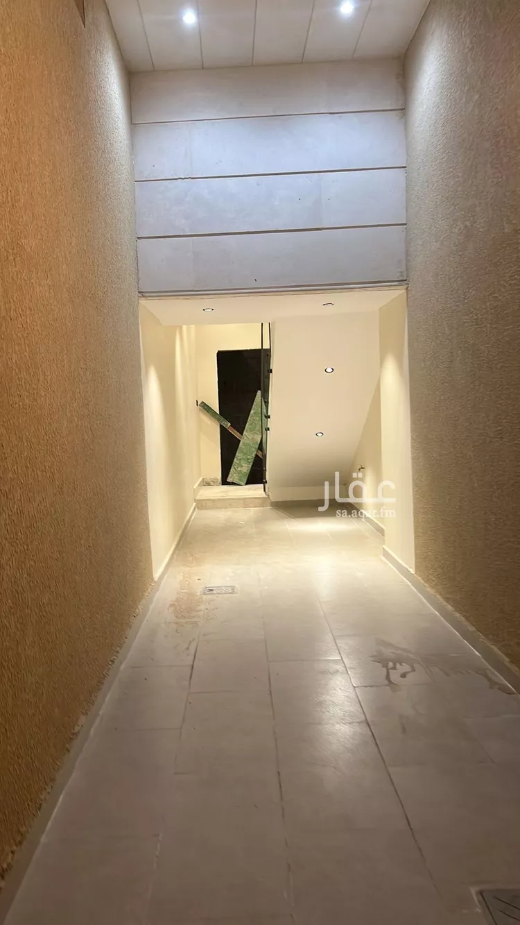 دور للبيع في شارع محمد العقيل, حي النهضة, مدينة الرياض, منطقة الرياض صورة 2