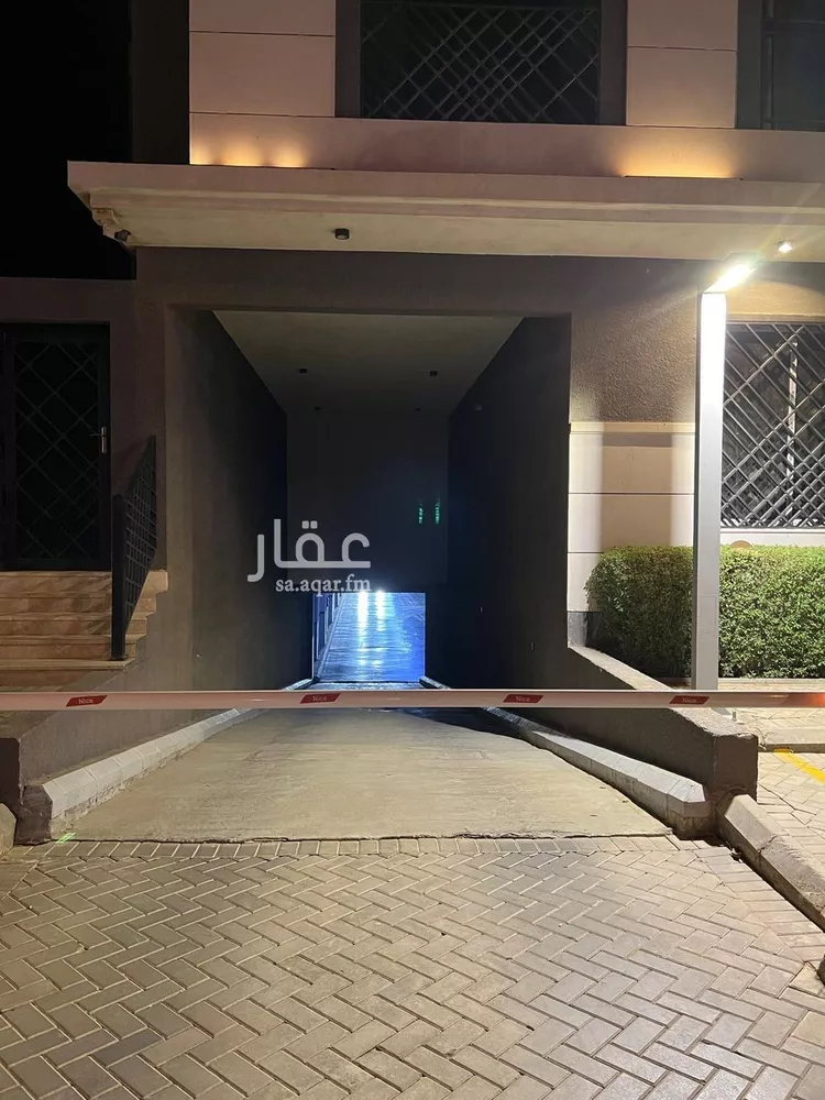 شقة للإيجار في شارع محمد بن عبدالعزيز الدغيثر, حي الملقا, مدينة الرياض, منطقة الرياض صورة 2
