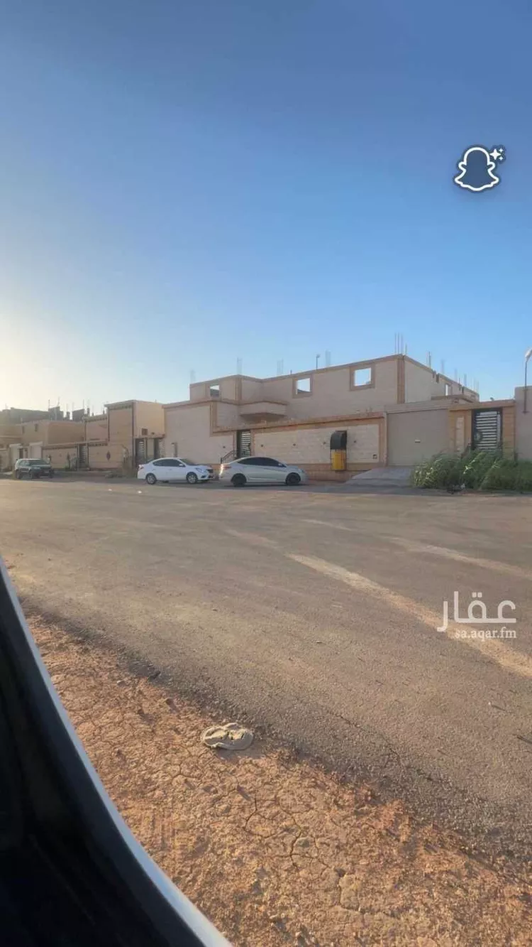 بيت للبيع في شارع فلاج جابر سعد القحطاني ، حي العزيزية ، صوير ، منطقة الجوف